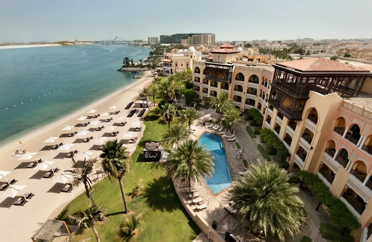 Shangri La Qaryat Al Beri 