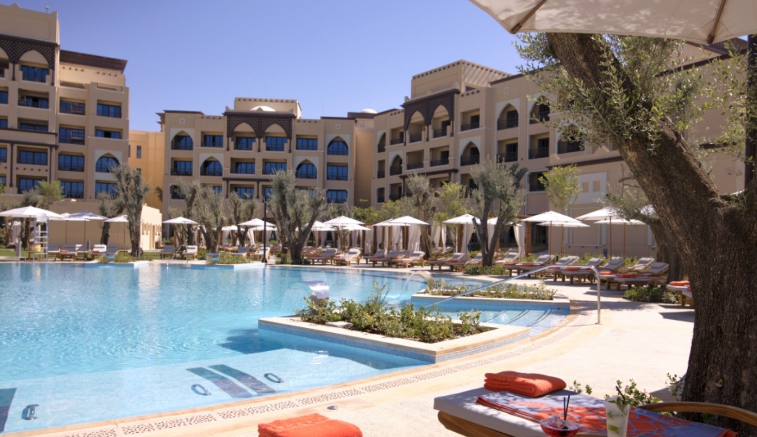 Saadiyat Rotana Resort & Villas, Абу-Даби